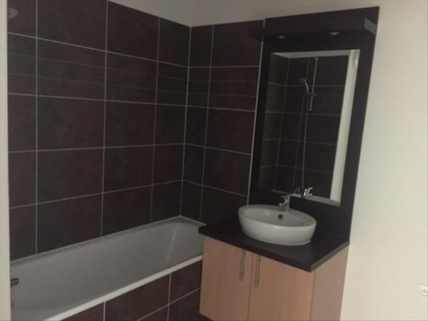 Location Appartement à ST ANDRE DE CUBZAC