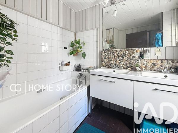 Maison à vendre 5 pièces 141,77 m² Solliès-Toucas