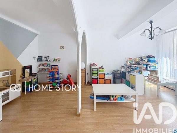 Maison à vendre 5 pièces 141,77 m² Solliès-Toucas