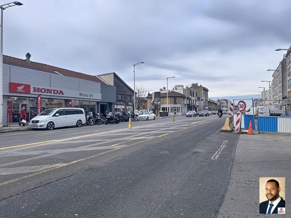 PLACE DE PARKING À VENDRE - ATHIS-MONS