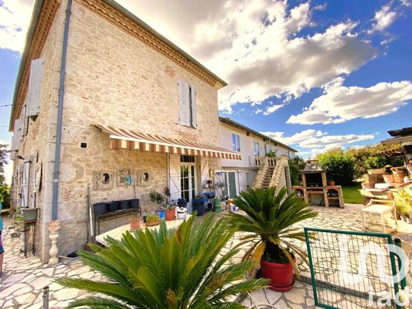 Maison de campagne 11 pièces de 312 m² à Aiguillon (47190)