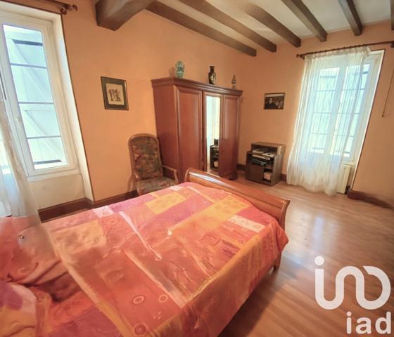 Maison de campagne 11 pièces de 312 m² à Aiguillon (47190)