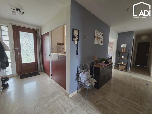 Idéalement située à Saint-Maixent ! En exclusivité !, Saint maixent l ecole 79400