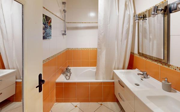 Maison à vendre    5 pièces •  Bailly-Romainvilliers