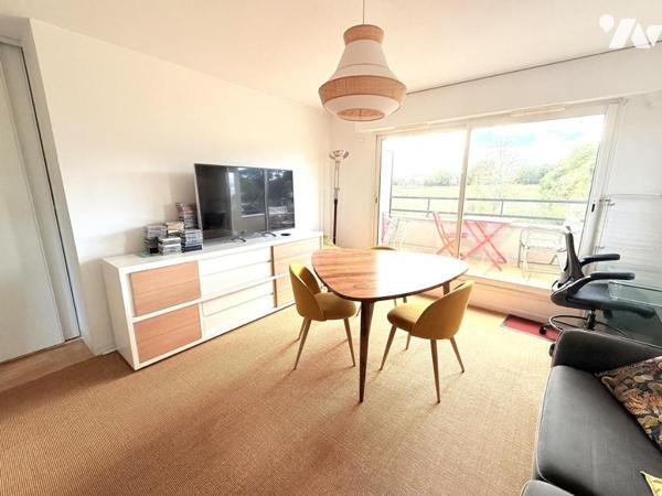 A VENDRE 56 VANNES RIVE GAUCHE DU PORT APPT T2 43,66 m² dernier étage + Parking