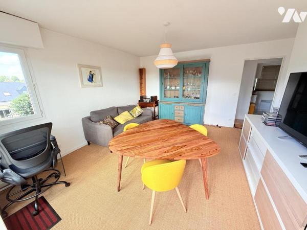 A VENDRE 56 VANNES RIVE GAUCHE DU PORT APPT T2 43,66 m² dernier étage + Parking