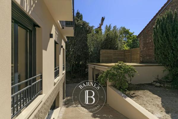 Suresnes, Maison 4 Chambres -  161 m² à vendre