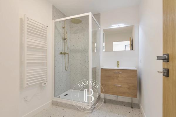 Suresnes, Maison 4 Chambres -  161 m² à vendre