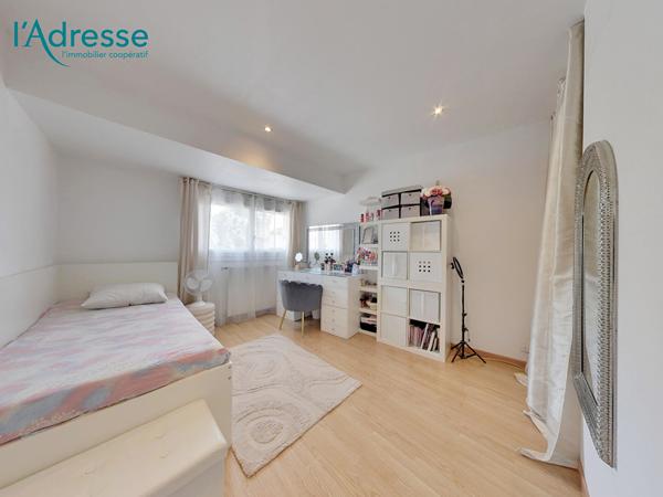 Maison Champs Sur Marne 7 pièce(s) 135 m²