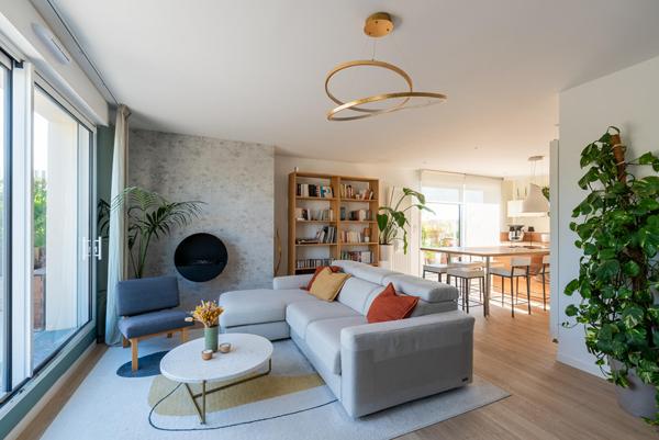 Appartement quatre pièces, dernier étage avec terrasses végétalisées