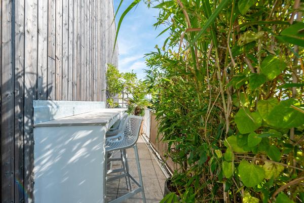 Appartement quatre pièces, dernier étage avec terrasses végétalisées