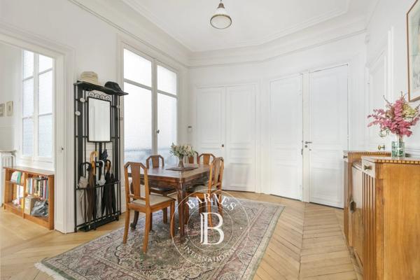 Paris 17ème, Appartement 3 Chambres -  126 m² à vendre