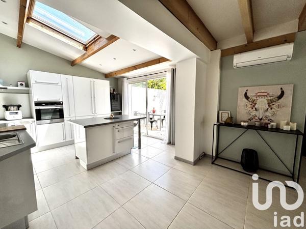 Maison à vendre 4 pièces 93 m² Vinassan