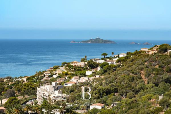 Ajaccio, Duplex 5 Chambres -  130 m² à vendre