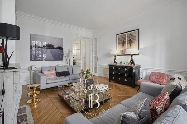 Paris 16ème, Appartement 2 Chambres -  81 m² à vendre