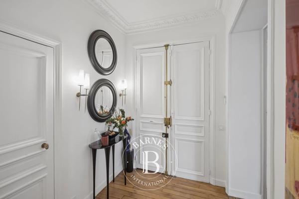 Paris 16ème, Appartement 2 Chambres -  81 m² à vendre