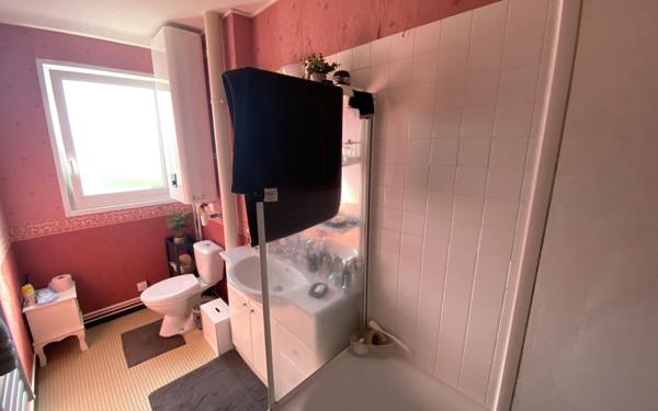 Appartement à vendre    2 pièces • 45 m2 Reims