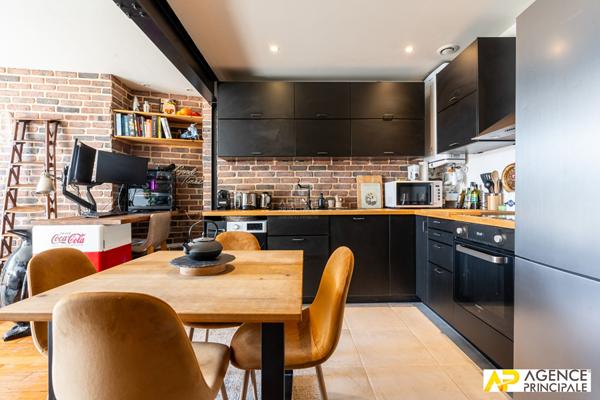 Appartement 2 pièce(s) €335 000 ** - Référence 4652