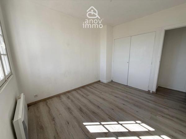 Maison
                                                                                                                                                                                                                                                                                                                        5 pièce(s)                                                                                                                                                                                                          3 chambre(s)                                                                                                                                                                                                          71  m²
