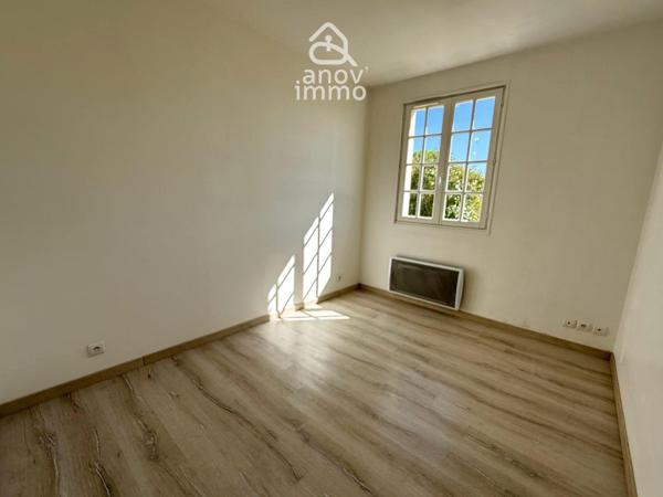 Maison
                                                                                                                                                                                                                                                                                                                        5 pièce(s)                                                                                                                                                                                                          3 chambre(s)                                                                                                                                                                                                          71  m²