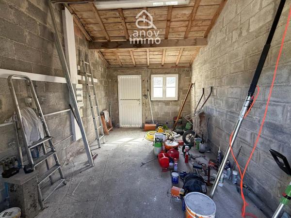 Maison
                                                                                                                                                                                                                                                                                                                        5 pièce(s)                                                                                                                                                                                                          3 chambre(s)                                                                                                                                                                                                          71  m²