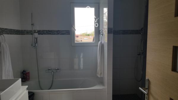 Maison
                                                                                                                                                                                                                                                                                                                        5 pièce(s)                                                                                                                                                                                                          3 chambre(s)                                                                                                                                                                                                          126  m²