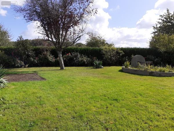 Maison à louer à Saint-Ellier-du-Maine en Mayenne (53220), ref : 1351