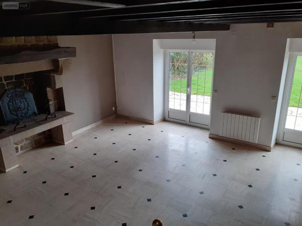 Maison à louer à Saint-Ellier-du-Maine en Mayenne (53220), ref : 1351