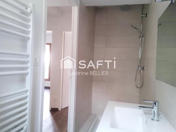 Maison 3 pièces de 65 m²