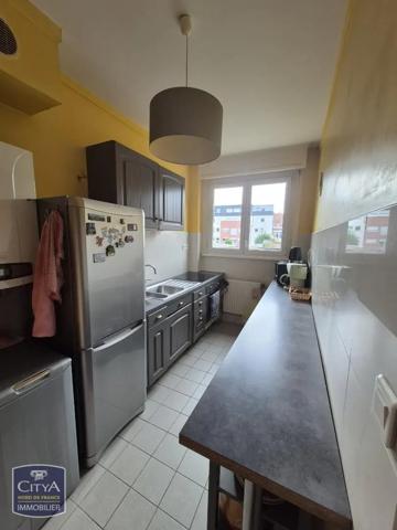 Appartement à louer 3 pièces 62.16m² Douai (59500)