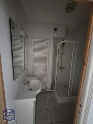 Appartement à louer 3 pièces 62.16m² Douai (59500)