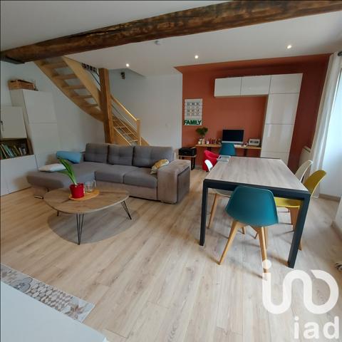 Maison à vendre 4 pièces 90 m² Mortagne-sur-Sèvre