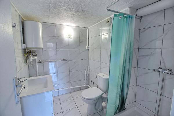 SIANT VICTORET-Studio de 18 m² dans une petite copropriété avec place de parking.