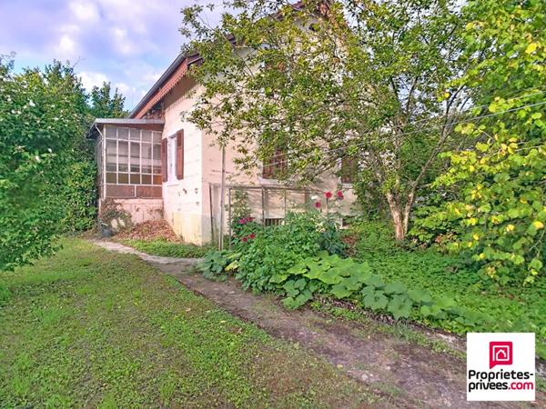 Maison à rénover entièrement - Fort potentiel !