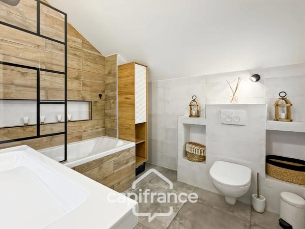 A vendre à Champs sur Marne - Maison familiale de 7 pièces de 131 m² - Jardin - Terrasse - chambre parentale - aucun travaux