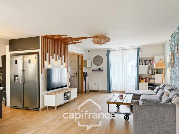 A vendre à Champs sur Marne - Maison familiale de 7 pièces de 131 m² - Jardin - Terrasse - chambre parentale - aucun travaux
