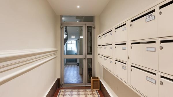Appartement Paris 18 e - MONTMARTRE / ABBESSES