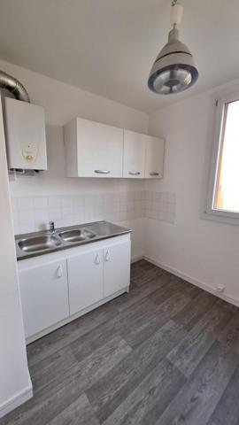 A LOUER - F3 - 54m² - 9 PARC MONTCALM