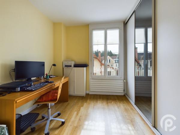 Vente Maison90 m² - 4 Pièces - CLAMART (92140)