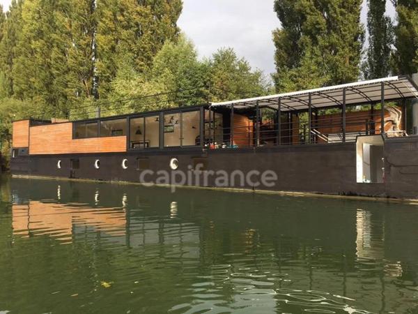Péniche d’habitation 250 m² – 5 chambres – Terrasses – Fort potentiel – Auvers-sur-Oise (déplaçable)
