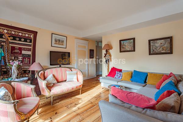 Vente
                Appartement87 m² - 3 Pièces -
                    BIARRITZ (64200)