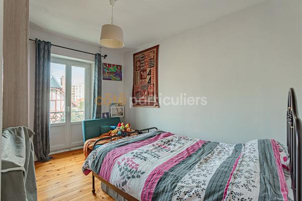 Vente
                Appartement87 m² - 3 Pièces -
                    BIARRITZ (64200)