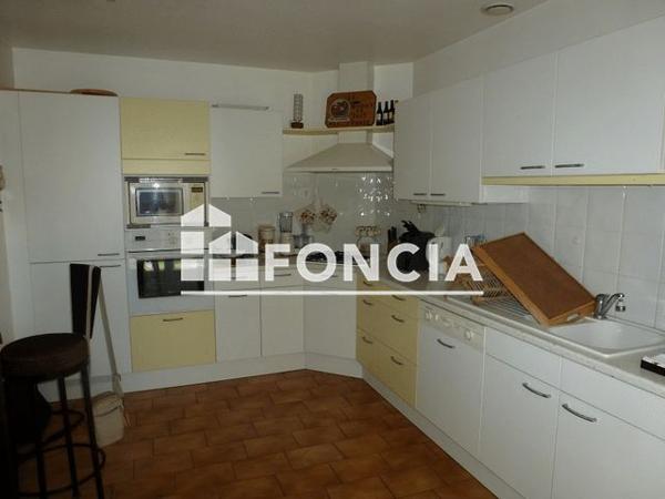 Location Maison 5 pièces 100.7 m² - 3 RUE MAURICE FOMBEURE Naintre 86530