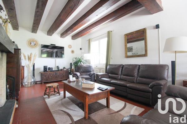 Maison à vendre 6 pièces 275 m² Saint-Affrique