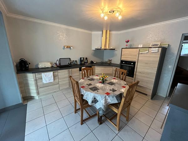 A vendre maison de 130 m² à Merdrignac, axe N164