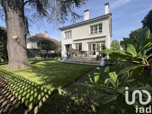 Maison à vendre 9 pièces 263 m² Marnes-la-Coquette