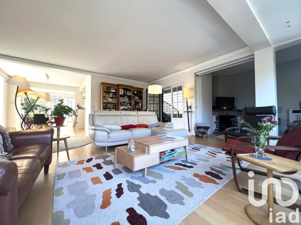 Maison à vendre 9 pièces 263 m² Marnes-la-Coquette