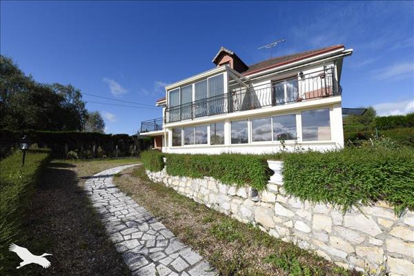 Maison à vendre |  Chouzy-sur-Cisse |  9 pièces | 198 m²