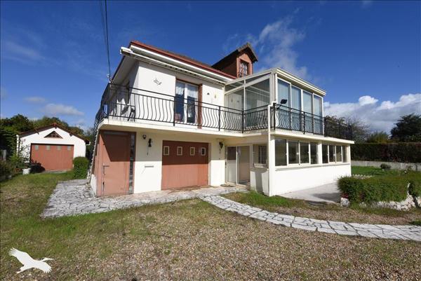 Maison à vendre |  Chouzy-sur-Cisse |  9 pièces | 198 m²