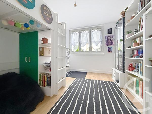 Appartement F4 à vendre  4 pièces - 77,66 m2 NANTERRE - 92